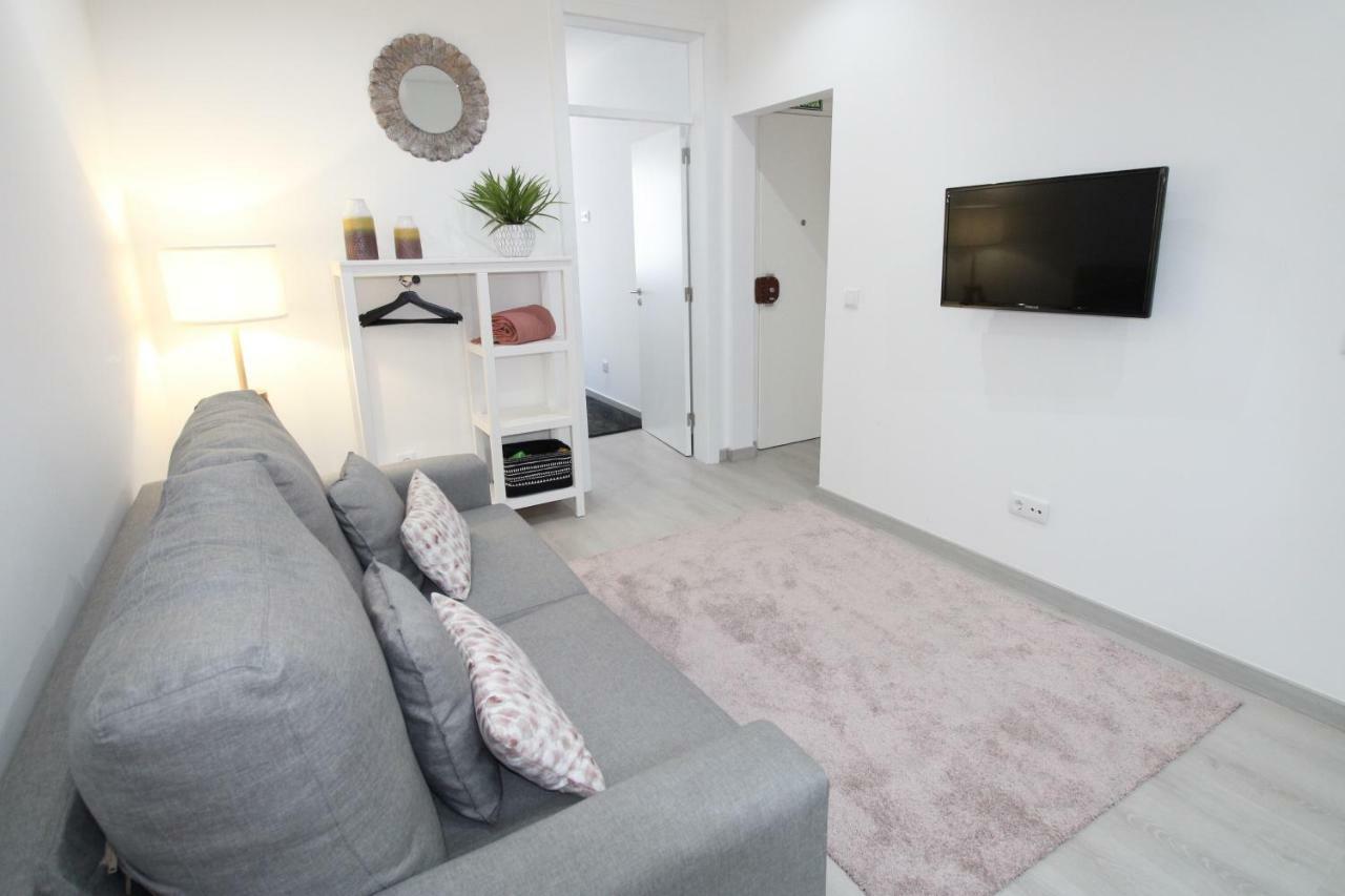Apartamento Moderno Nas Olaias A 5 Minutos Da Faculdade Isel E Ist Lisabona Exterior foto
